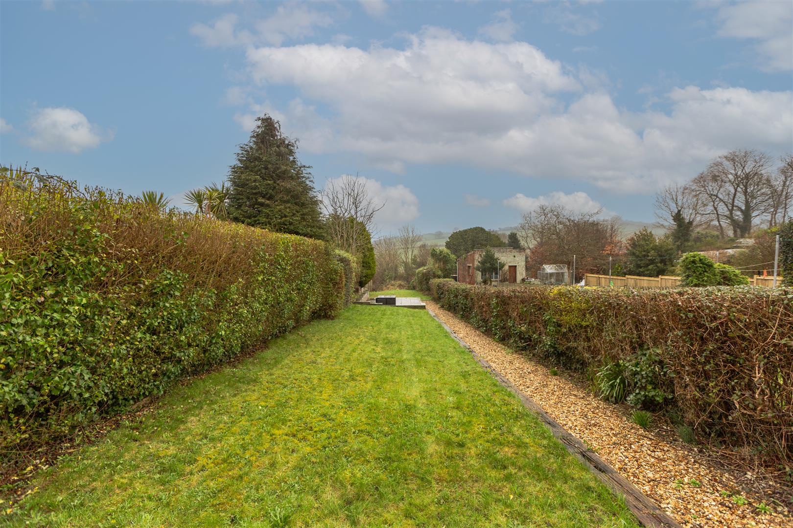 Pen Y Lan, Penclawdd, Swansea, SA4 3LL